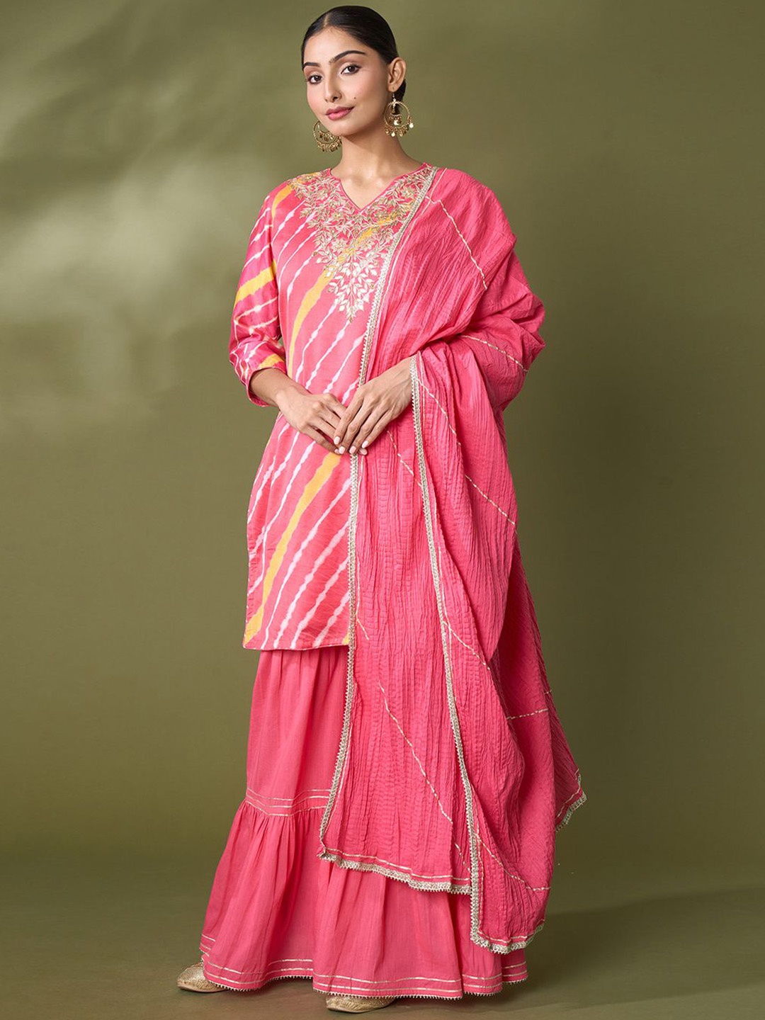 

Samyukta Singhani Ethnic Motifs Embroidered Kurti With Sharara & Dupatta, Pink