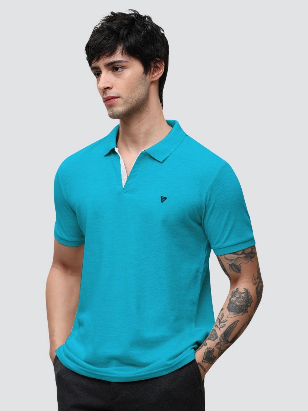 

Klub Fox Men Solid Polo Collar Cotton T-shirt, Blue