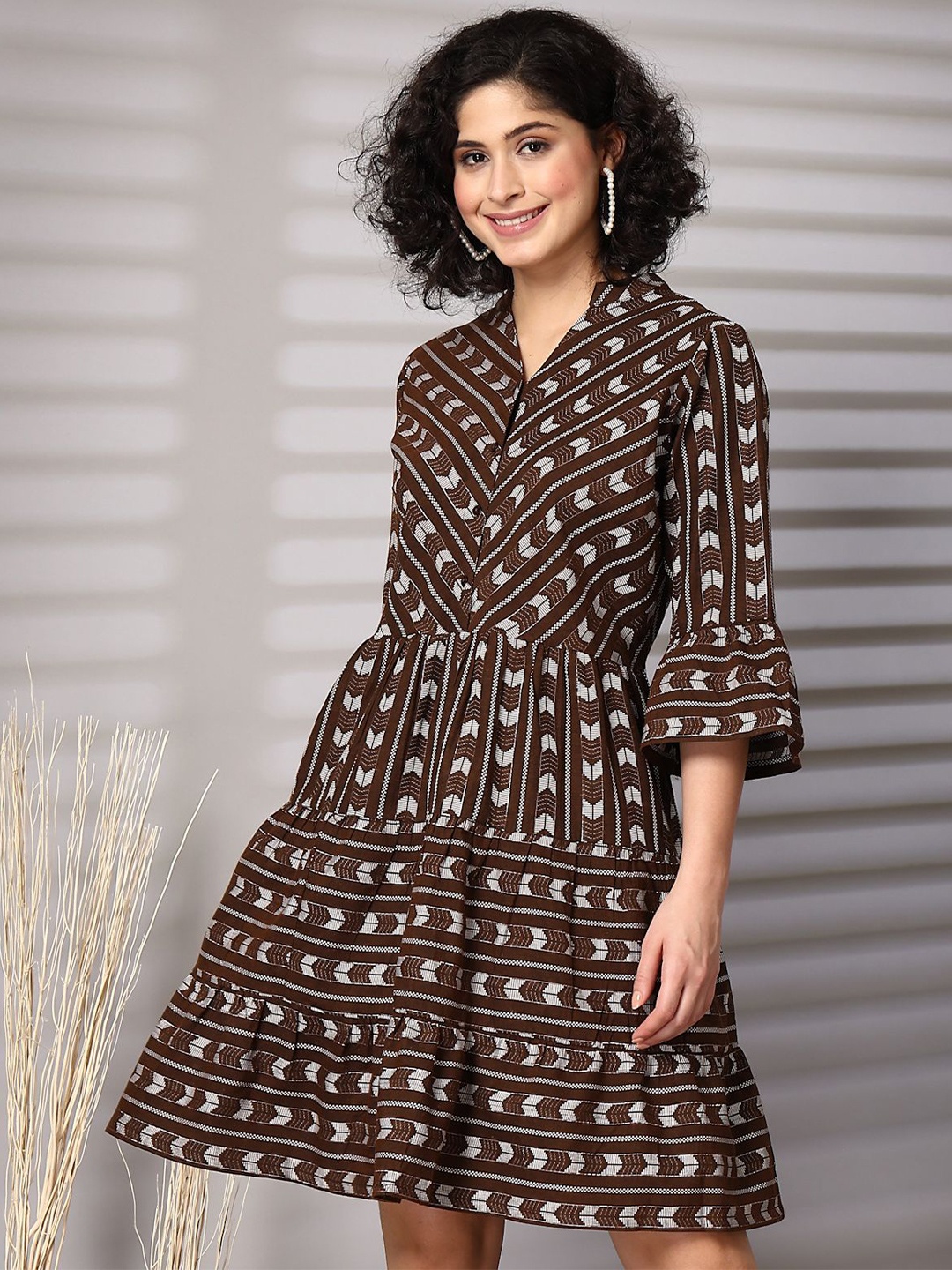 

plusS Women Floral Print Bell Sleeve Fit & Flare Dress, Brown
