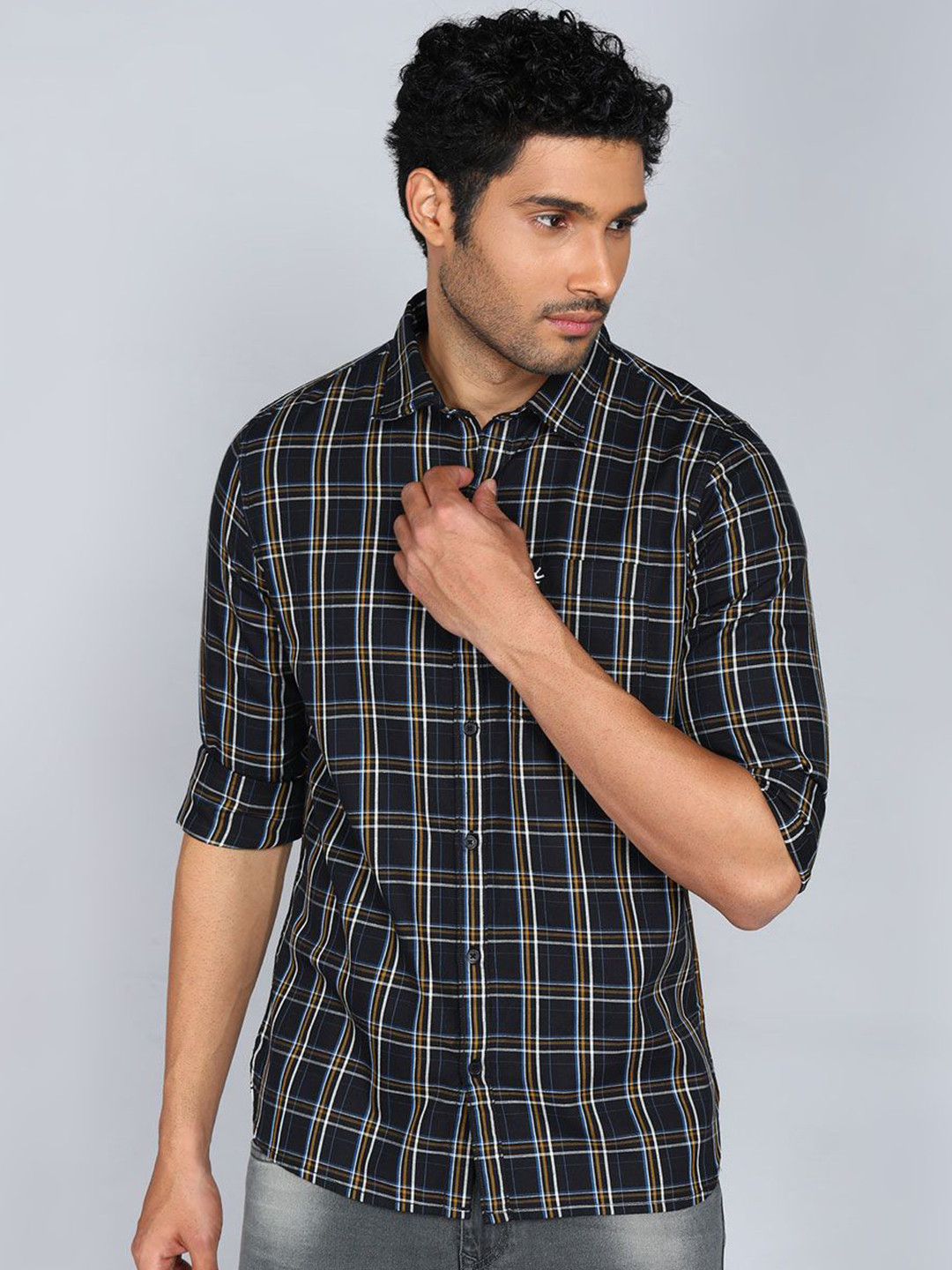 

WROGN Men Spread Collar Tartan Checked Cotton Casual Shirt, Black