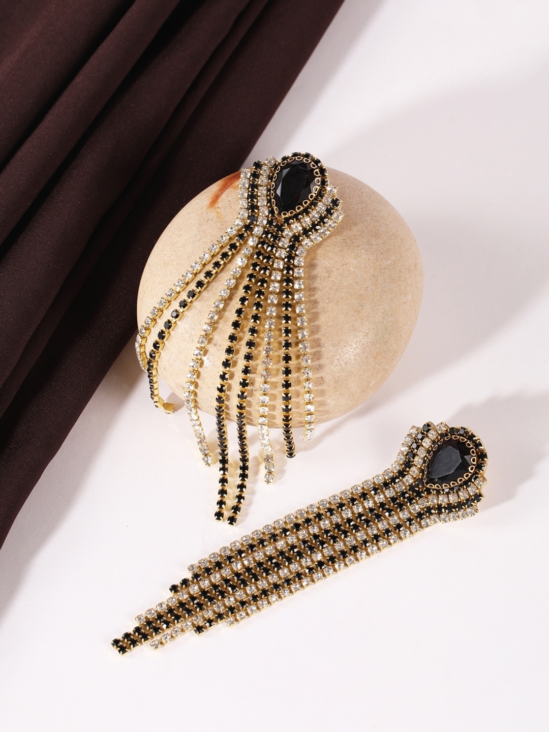 

KPOP Gold Plated Rhinestone Contemporary Drop Earrings