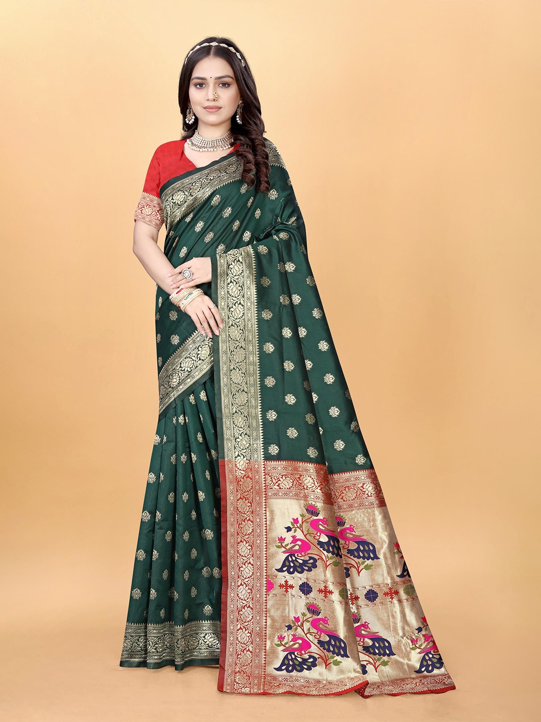 

VenderVilla Woven Design Zari Paithani Saree, Green