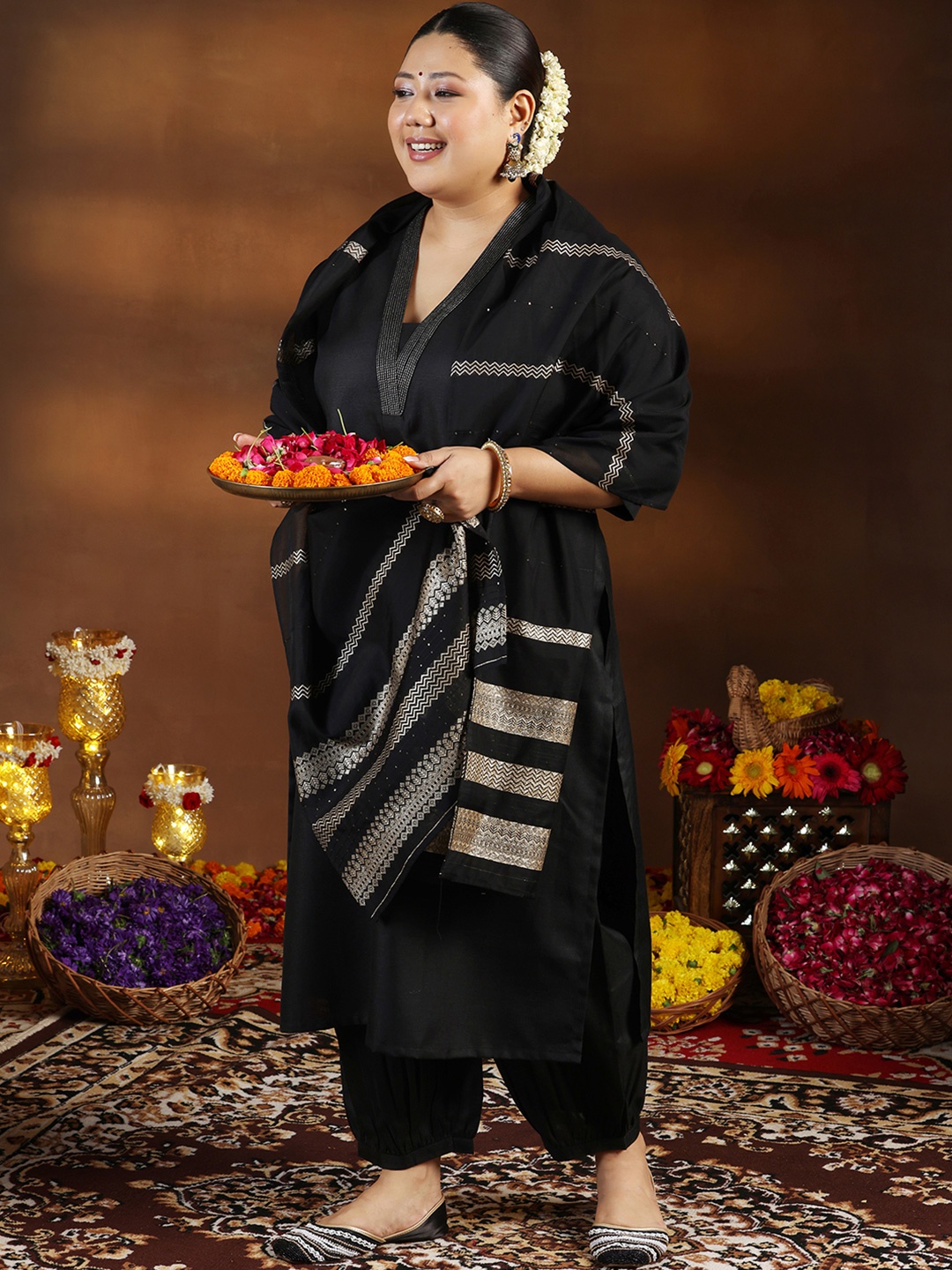 

EXTRA LOVE BY LIBAS Plus Size Zari Kurta With Salwar & Dupatta, Black