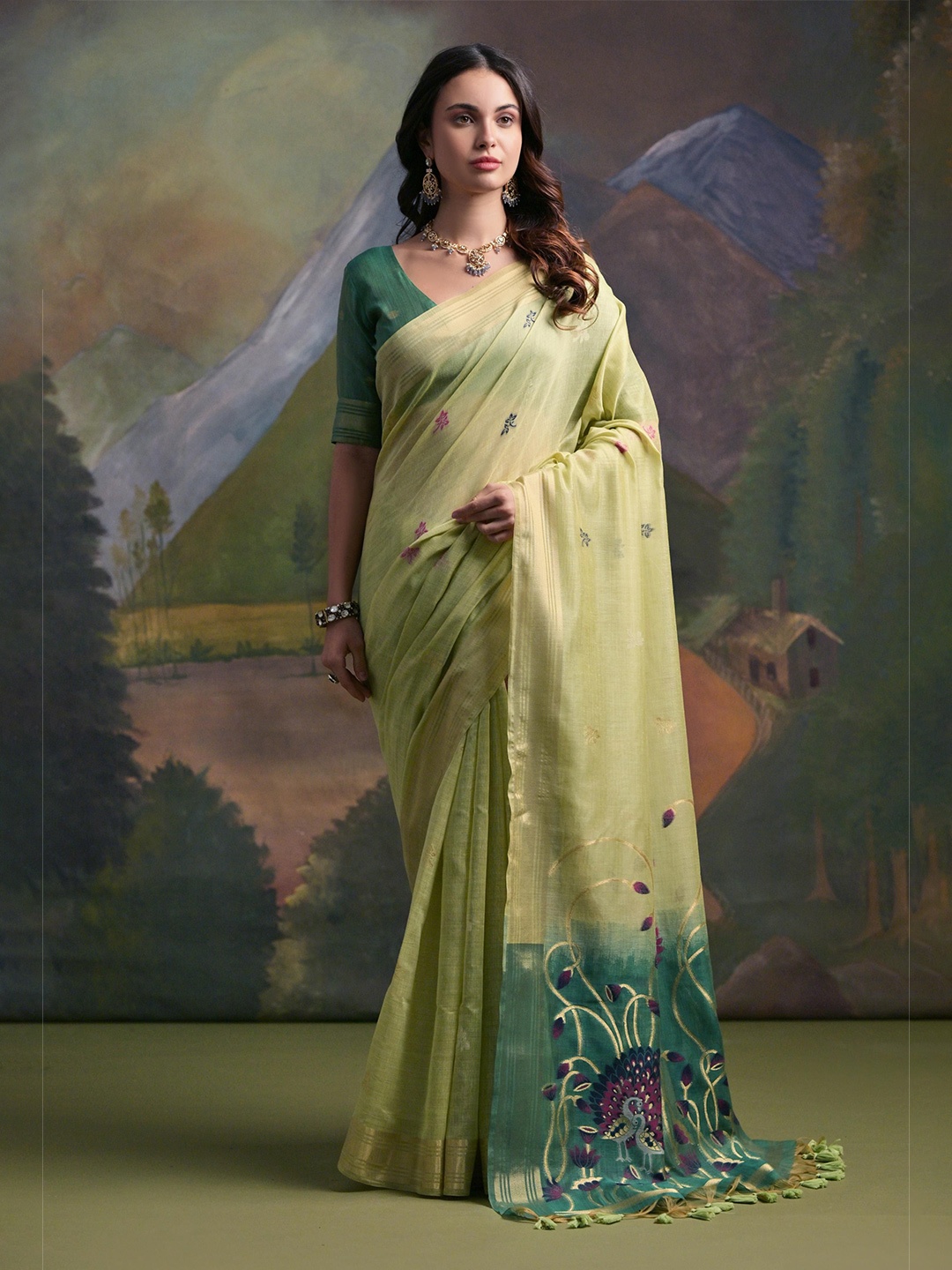 

AWRIYA Woven Design Zari Pure Cotton Saree, Green
