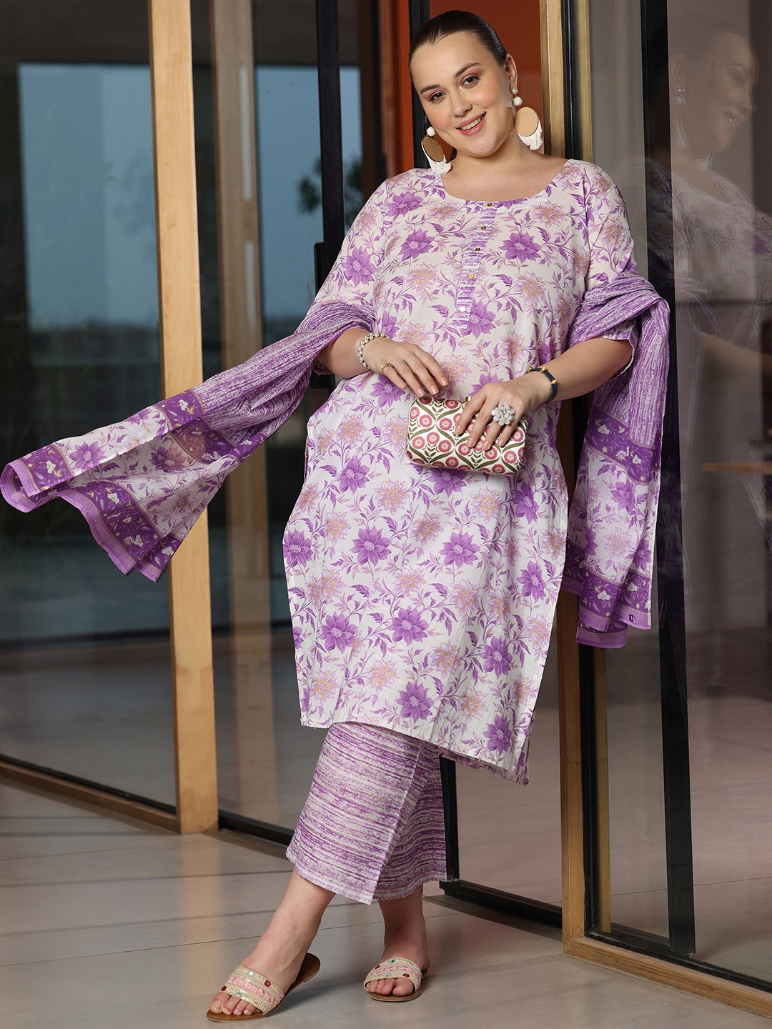 

EXTRA LOVE BY LIBAS Plus Size Floral Printed Pure Cotton Kurta With Trouser & Dupatta, Purple