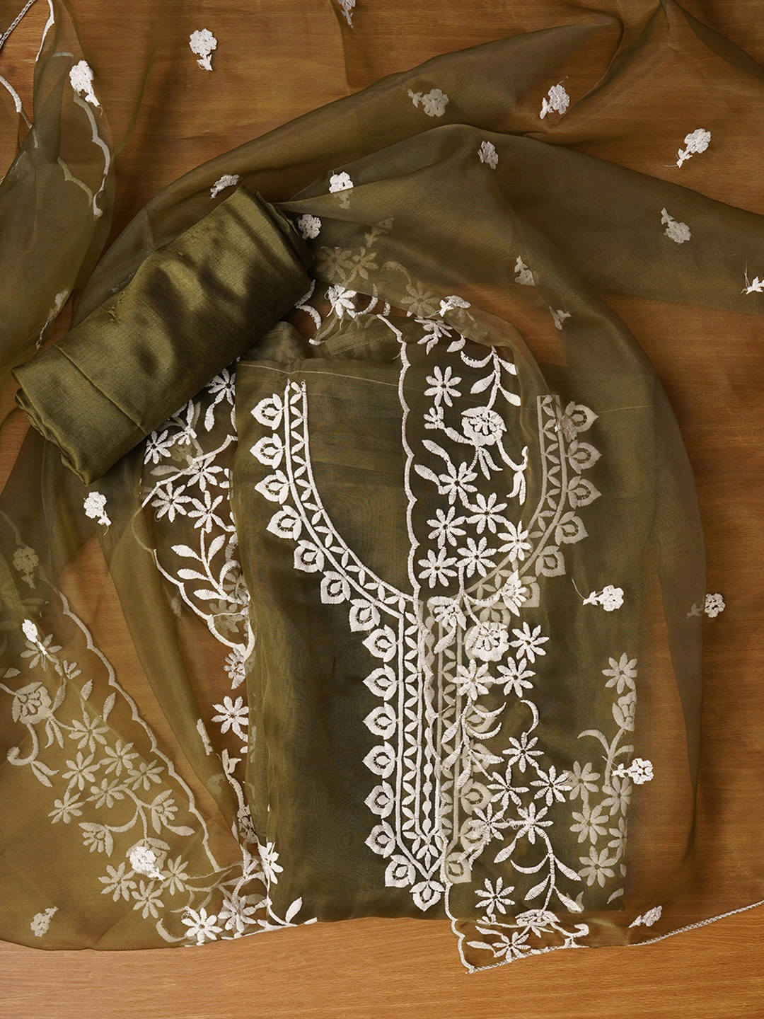 

Jaipur Kurti Women Floral Embroidered Ethnic Motifs Organza Dress with Dupatta, Olive