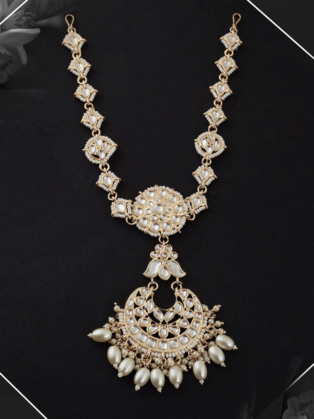 

Grlie Women Beaded Sheeshphool With Maang Tikka, Gold
