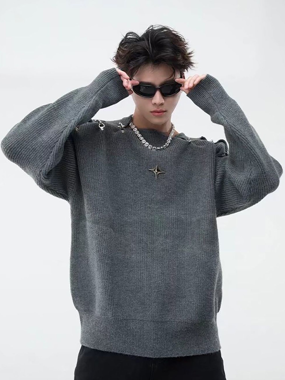 

StyleCast x Revolte Men Self Design Sweatshirt, Grey