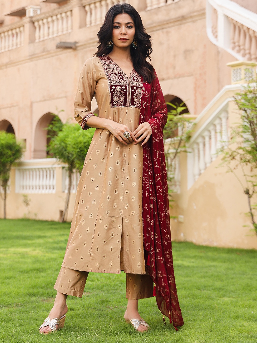 

Juniper Floral Printed Panelled A-Line Kurta with Trousers & Dupatta, Gold
