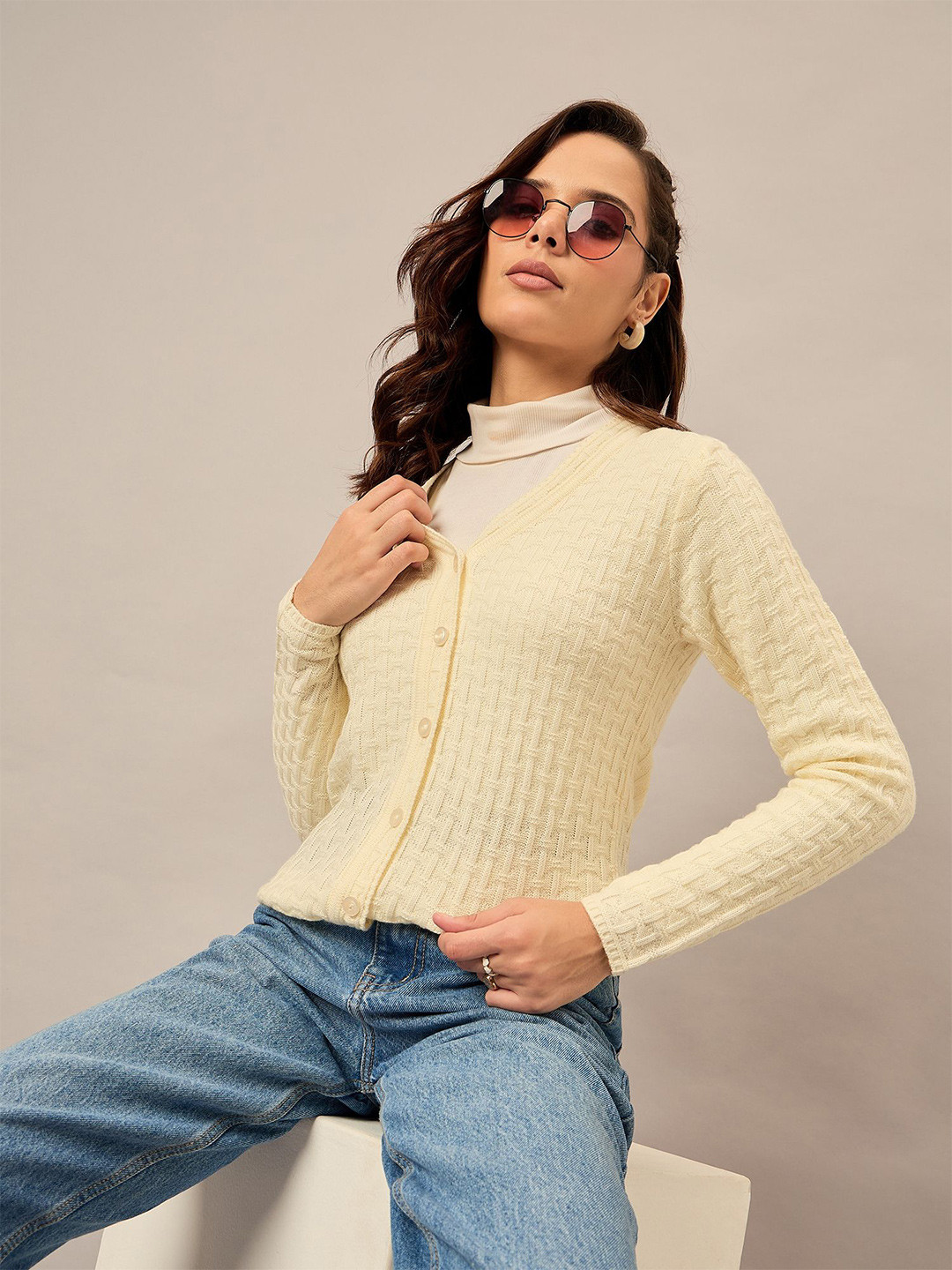 

The Roadster Lifestyle Co. Women Cable Knit V-Neck Cardigan Sweater, Yellow