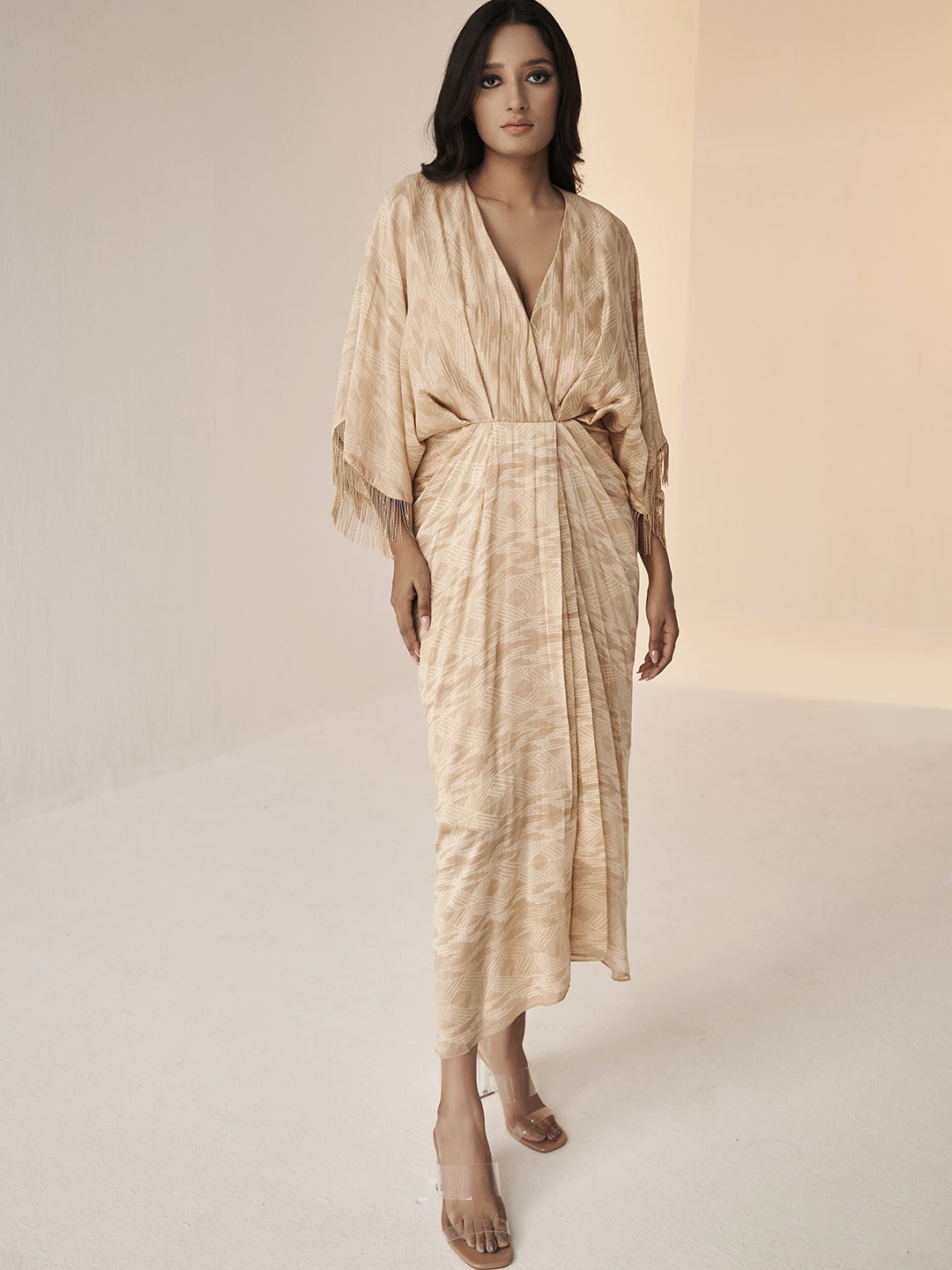 

BETRUE Women Tie&Dye Kaftan Midi Dress, Beige