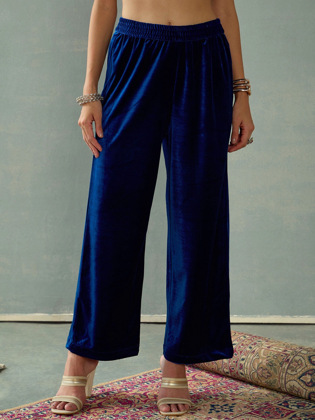 

Shae by SASSAFRAS Women Velvet Elasticated Trouser, Blue