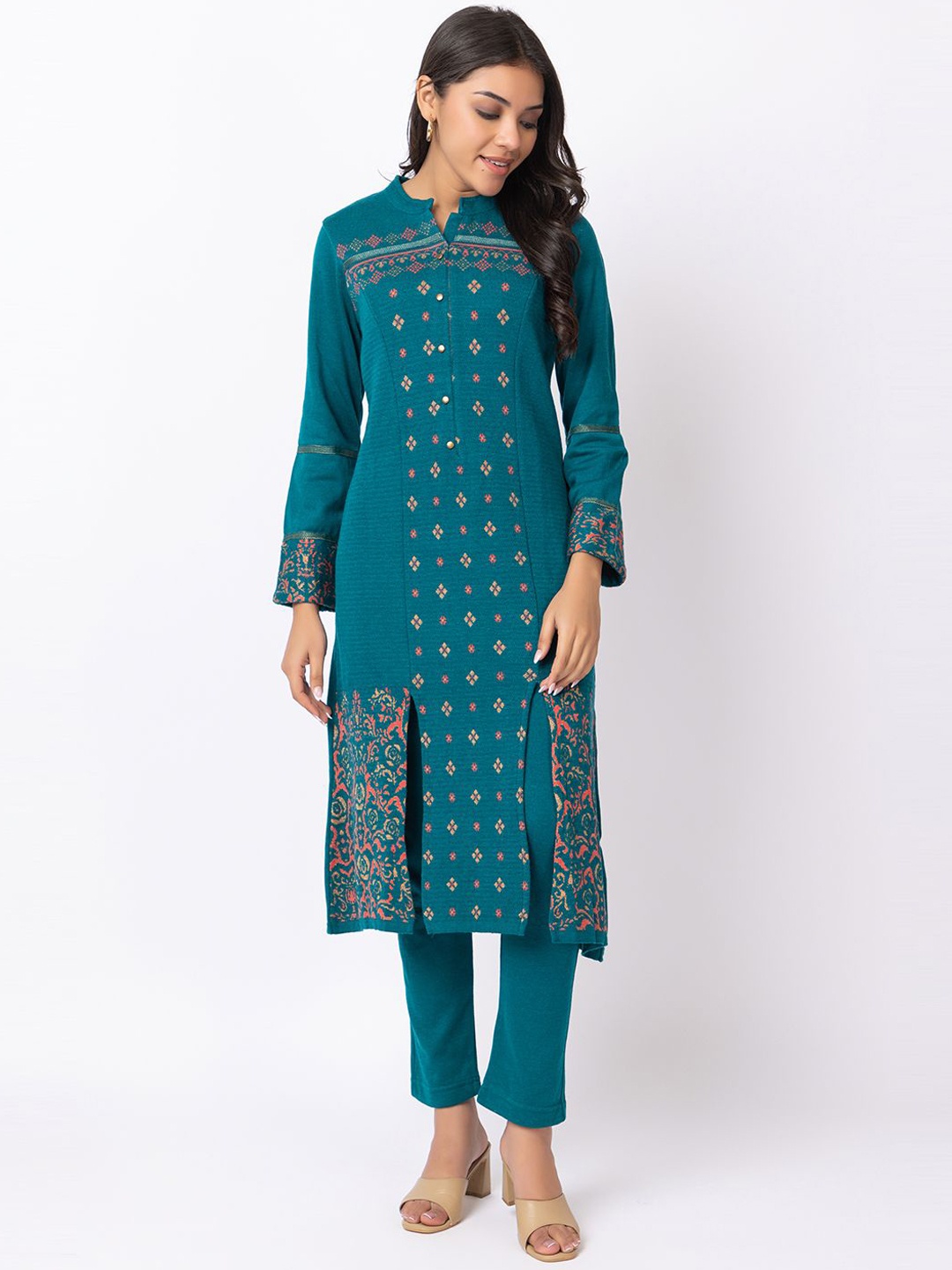 

KEIKO Ethnic Motifs Printed Mandarin Collar Straight Kurta With Trousers, Green