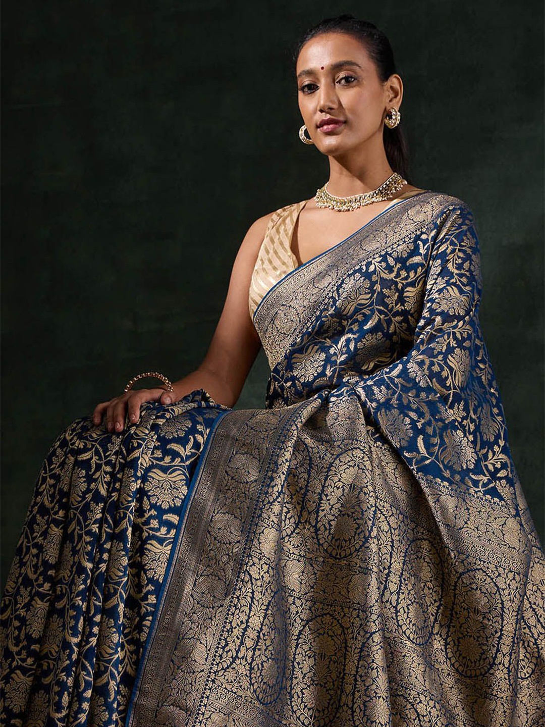 

Taneira Woven Design Zari Pure Georgette Saree, Blue