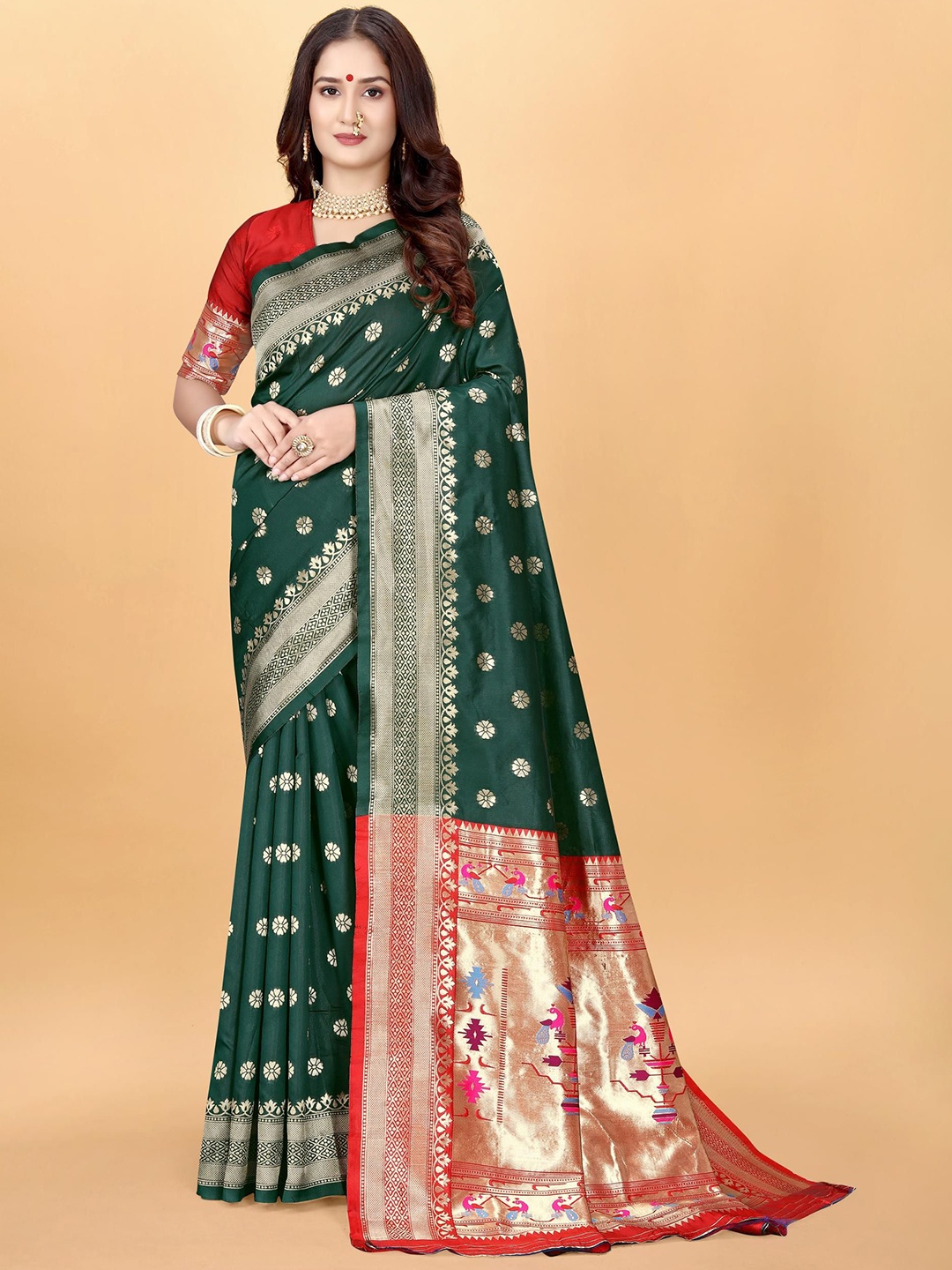 

VenderVilla Woven Design Zari Paithani Saree, Green