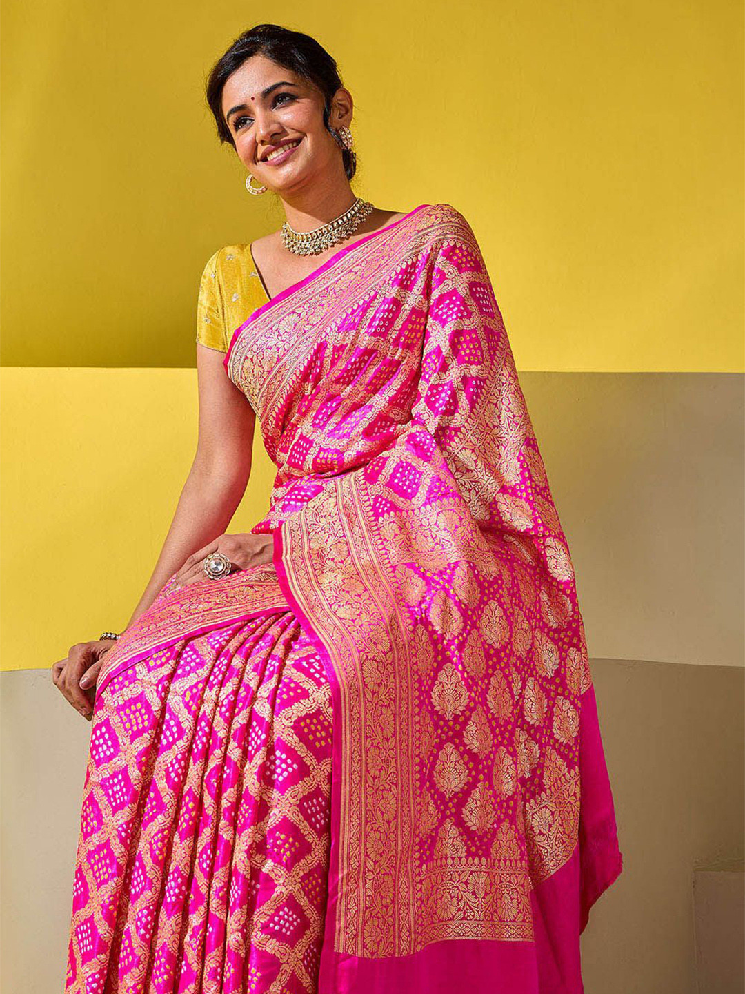 

Taneira Woven Design Zari Pure Silk Bandhani Saree, Pink