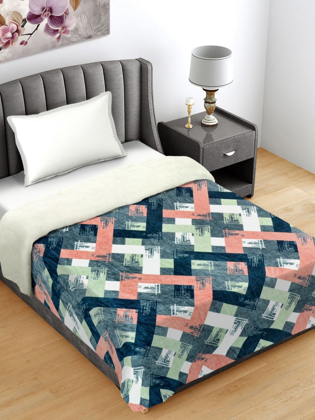 

FABINALIV Navy Blue & White Geometric Woollen 400 GSM Mild Winter Single Bed Comforter