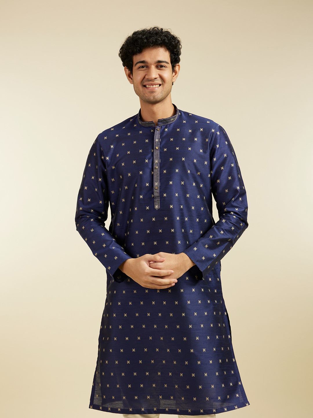 

Diwas by Manyavar Men Woven Design Mandarin Collar Straight Kurta, Blue
