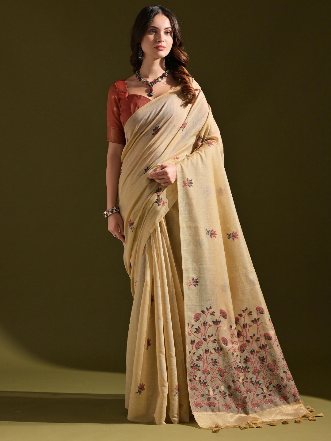 

AWRIYA Woven Design Floral Pure Cotton Festive Saree, Cream