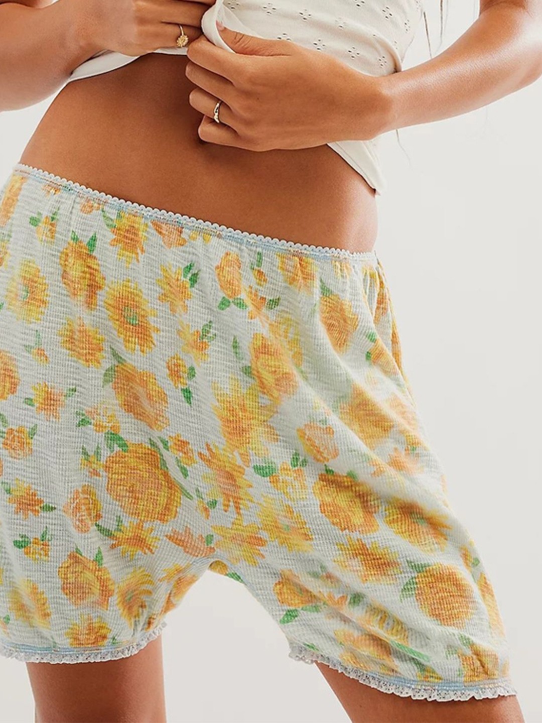 

LULU & SKY Women Floral Printed Low-Rise Shorts, Yellow