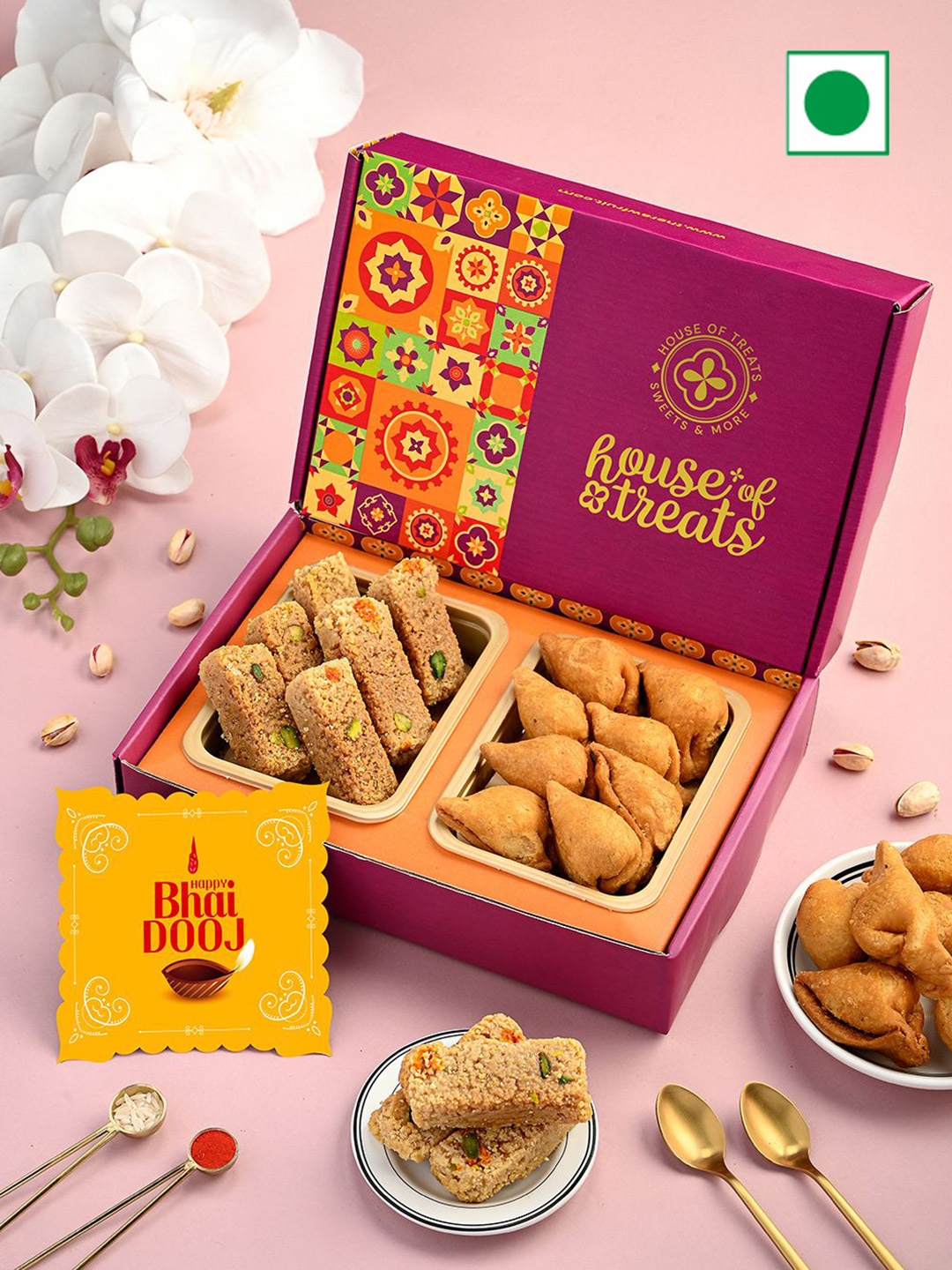

RawFruit Pack Of 2 Bhai Dooj Sweet Gifts, Pink