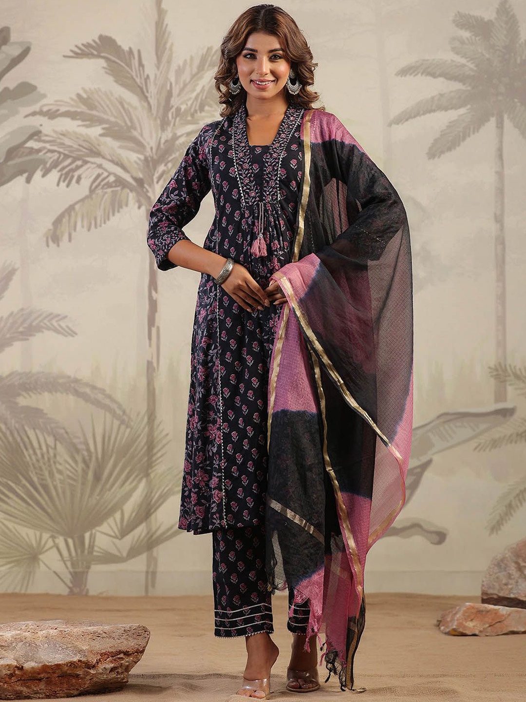 

Meena Bazaar Floral Printed Pleated Thread Work Kurta with Trousers & Dupatta, Black