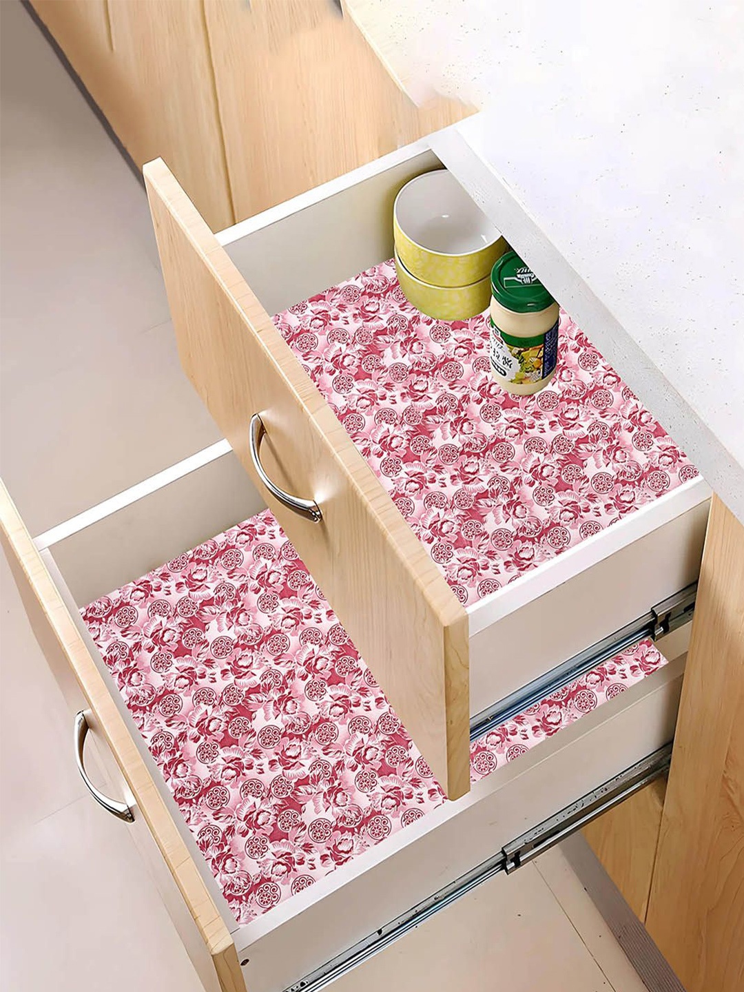 

Kuber Industries Cream-Coloured 2 Pieces Printed Water Resistant Shelf Liner Organisers