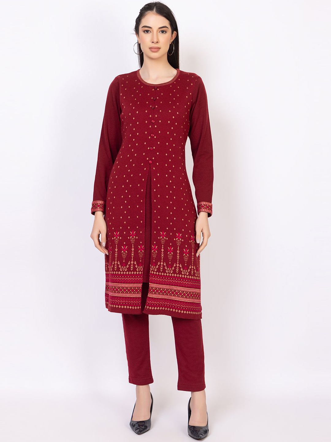 

KEIKO Ethnic Motifs Printed Round Neck Straight Kurta with Trousers, Maroon