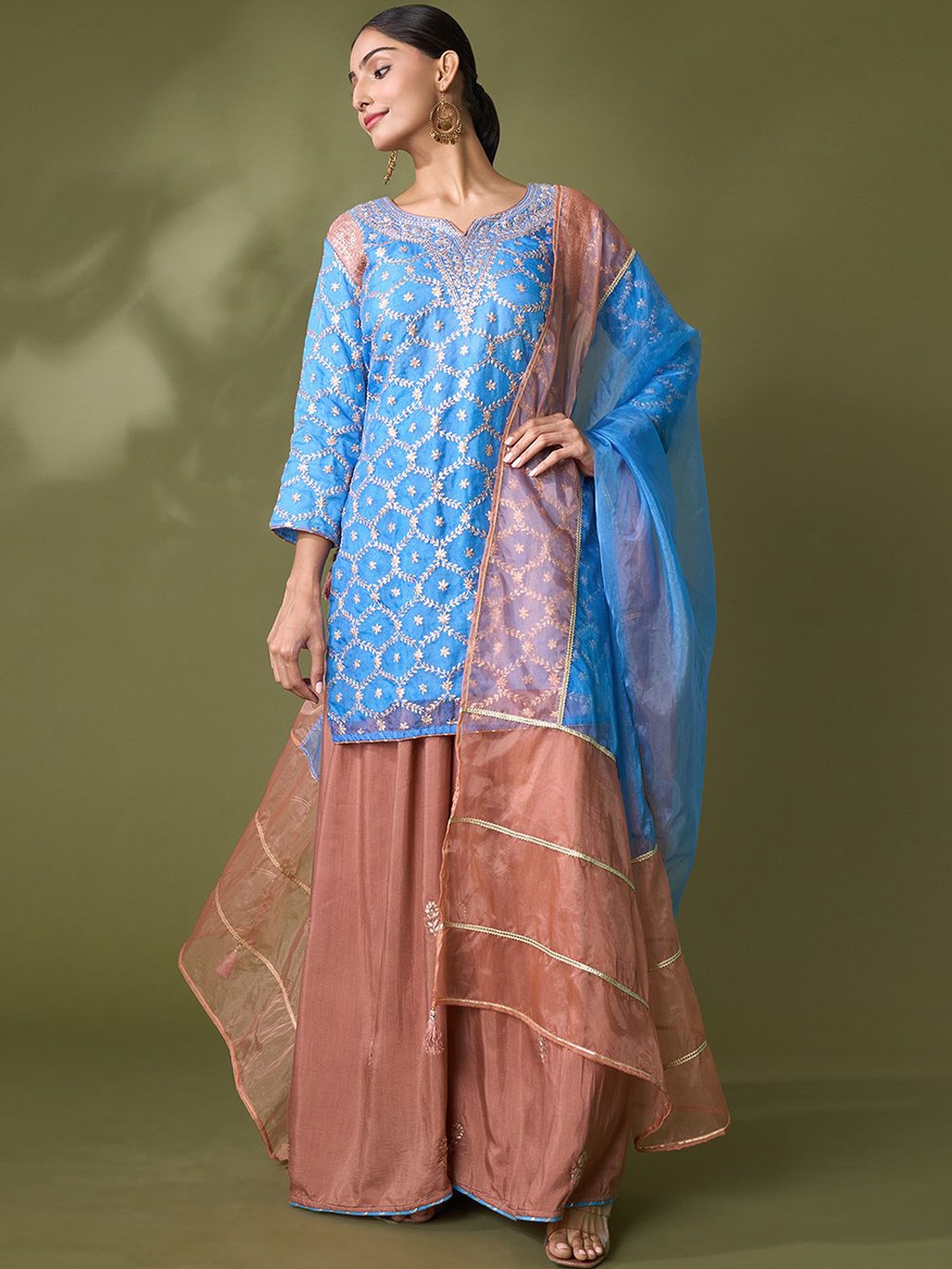 

Samyukta Singhani Thread Work Straight Kurti with Palazzos With Dupatta, Blue