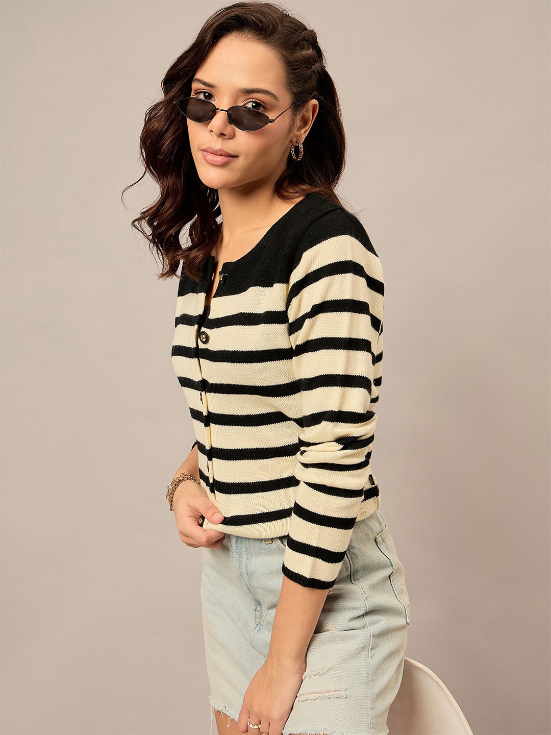 

The Roadster Lifestyle Co. Women Striped Henley Neck Cardigan Sweater, Black