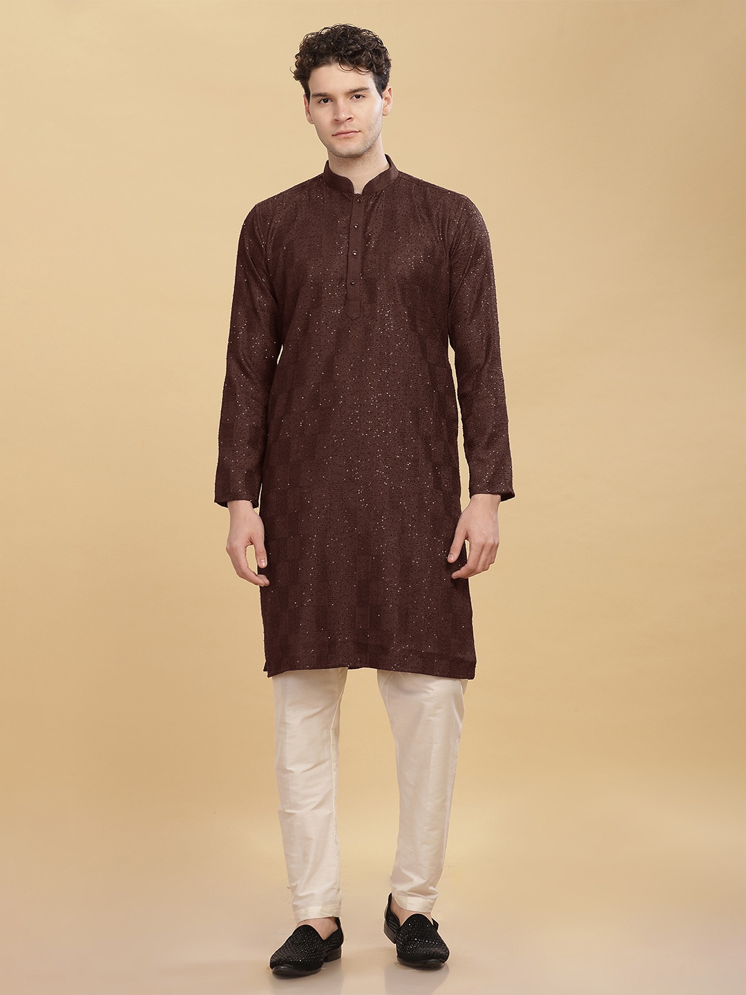 

Anouk Men Embellished Cotton Kurta, Maroon