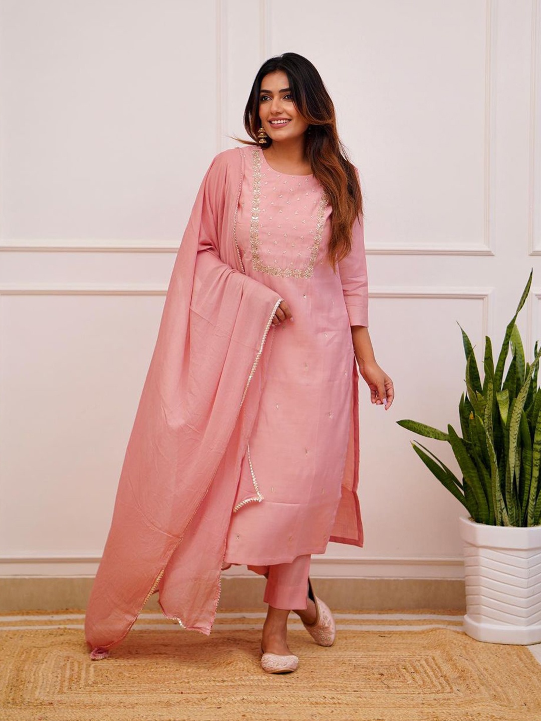 

CaniBani Embroidered Regular Chanderi Silk Straight Kurta with Trousers & Dupatta, Peach