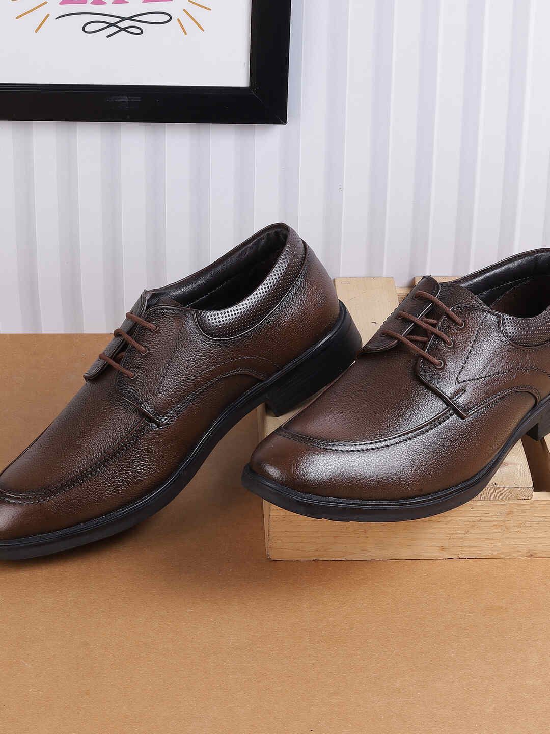 

Metro Men Leather Textured Lace-Ups Formal Derbys, Brown