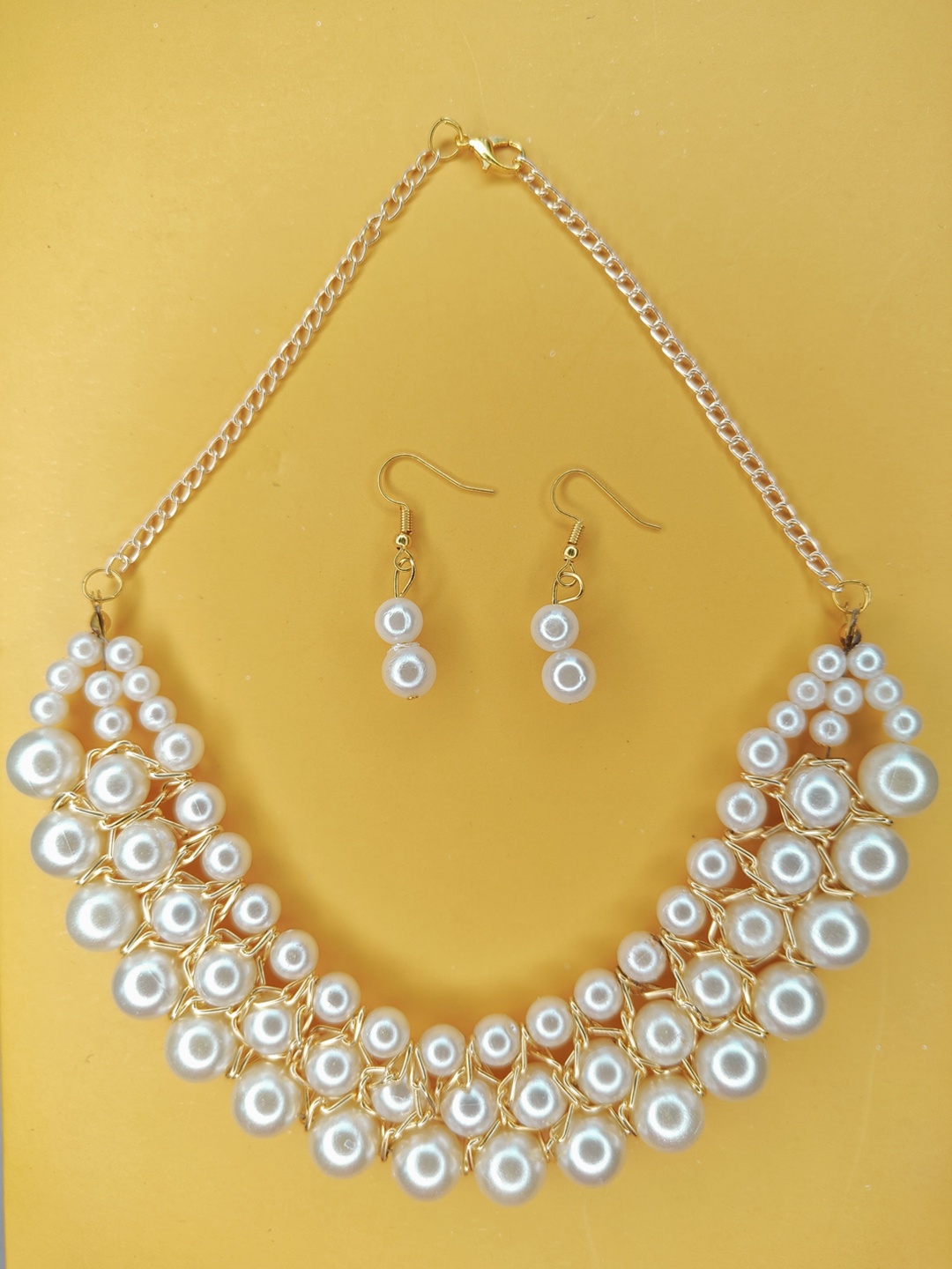 

NVR Gold-Plated Pearl Beaded Jewellery Set