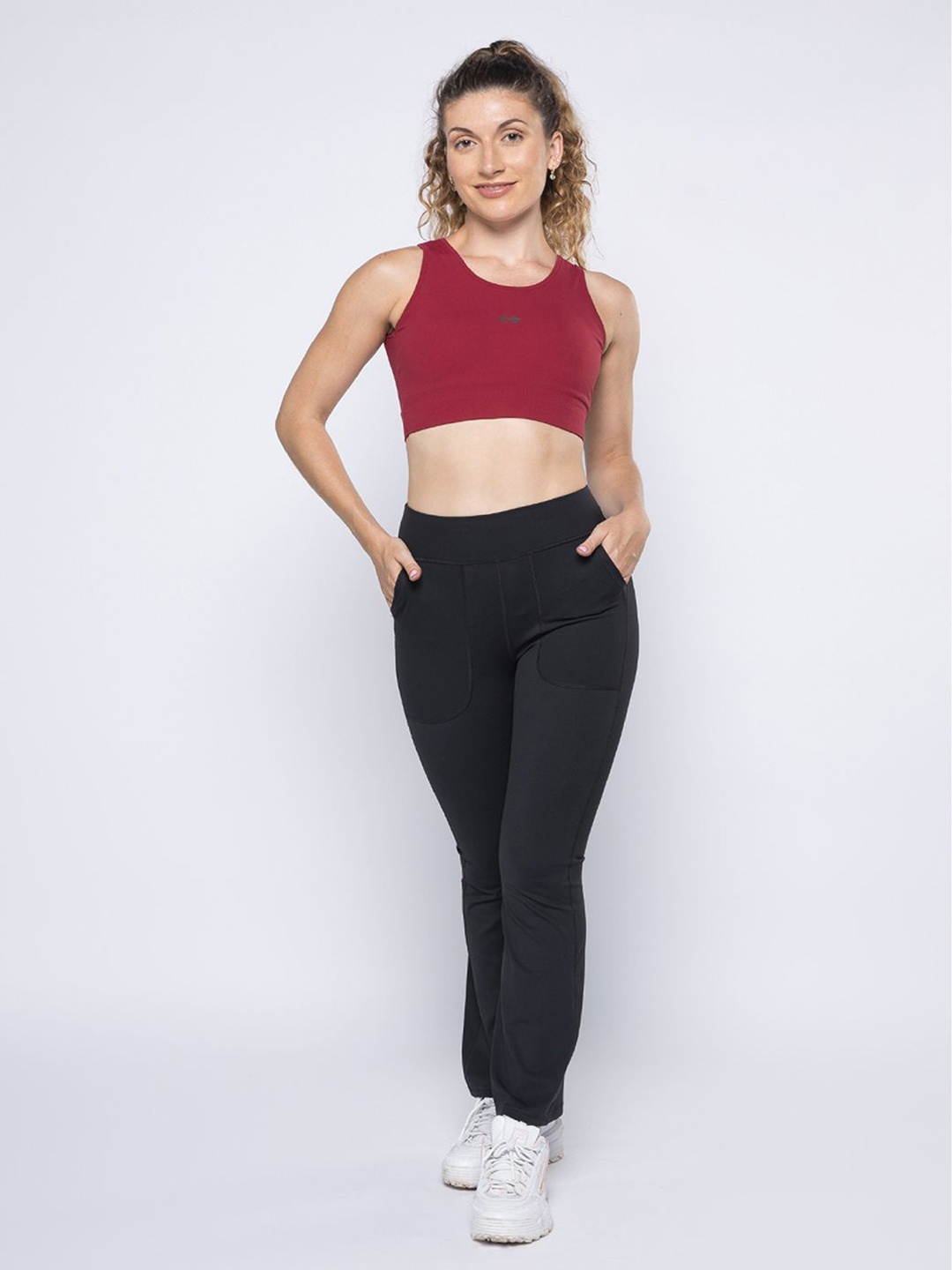 

STRCH Bra Half Coverage, Maroon