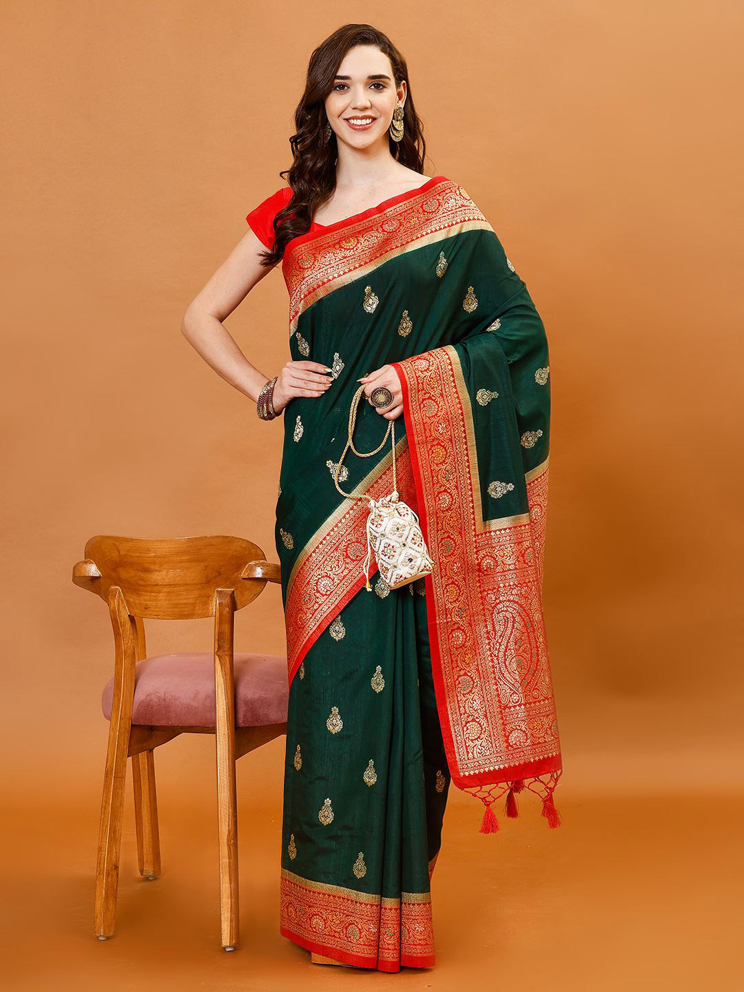 

Meena Bazaar Woven Design Zari Art Silk Saree, Green