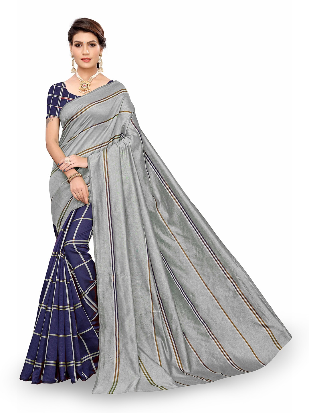 

Maroosh Striped Saree with unstitched blouse piece, Grey