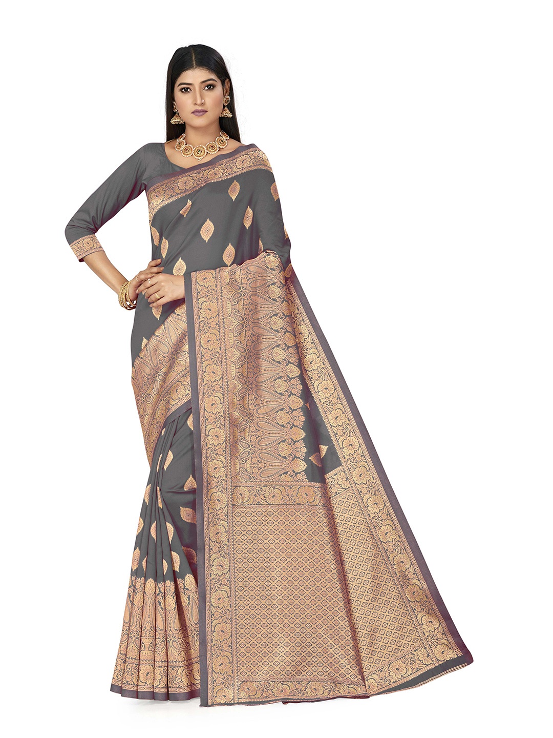 

Maroosh Floral Zari Silk Blend Fusion Banarasi Saree with Blouse Piece, Grey