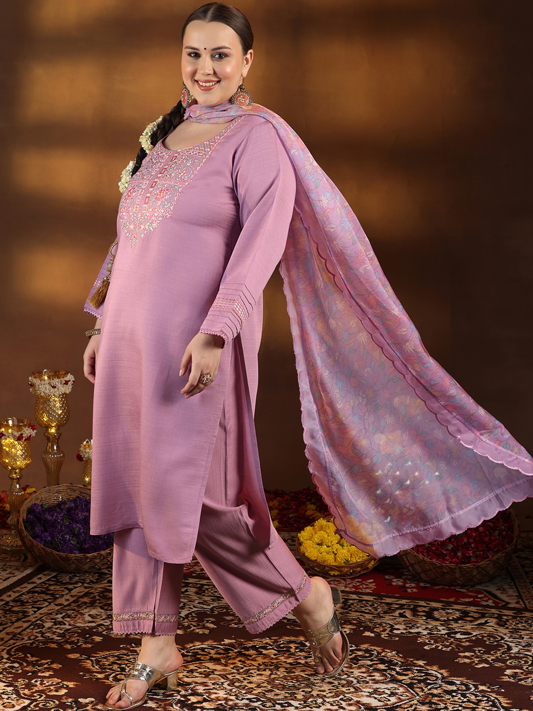 

EXTRA LOVE BY LIBAS Plus Size Floral Yoke Design Thread Work Kurta With Trousers& Dupatta, Lavender