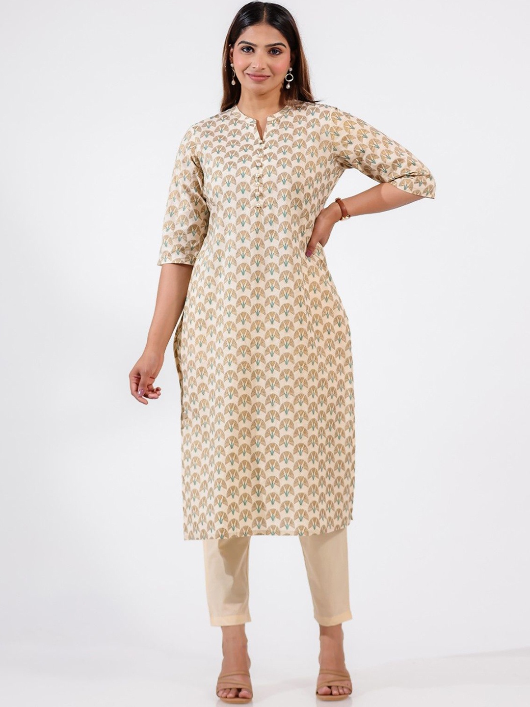 

Aramya Floral Printed Mandarin Collar Pure Cotton Straight Kurta with Trouser, Off white