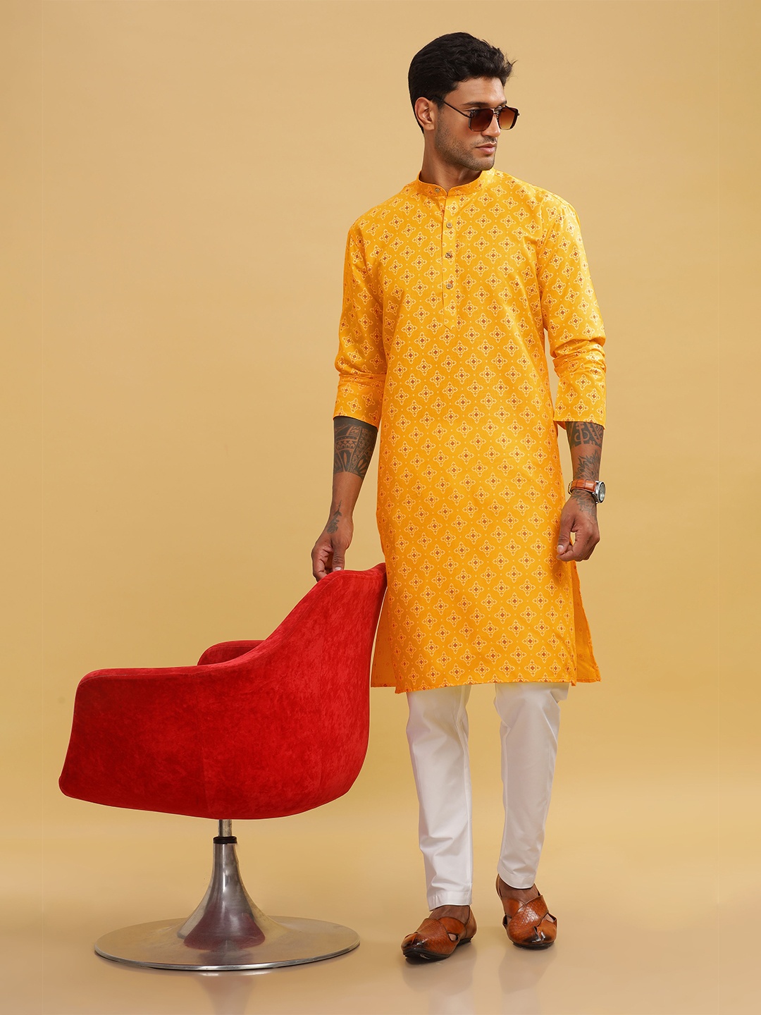 

Anouk Men Printed Ethnic Long Kurta, Yellow