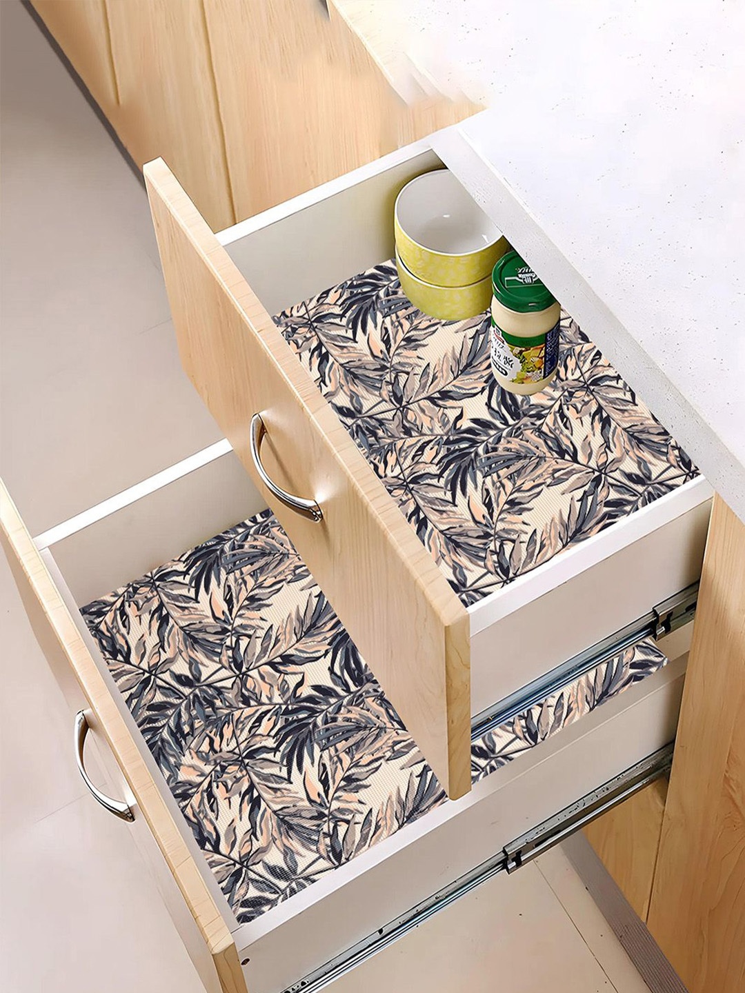 

Kuber Industries Cream-Coloured 3 Pieces Printed Water Resistant Shelf Liner Organisers