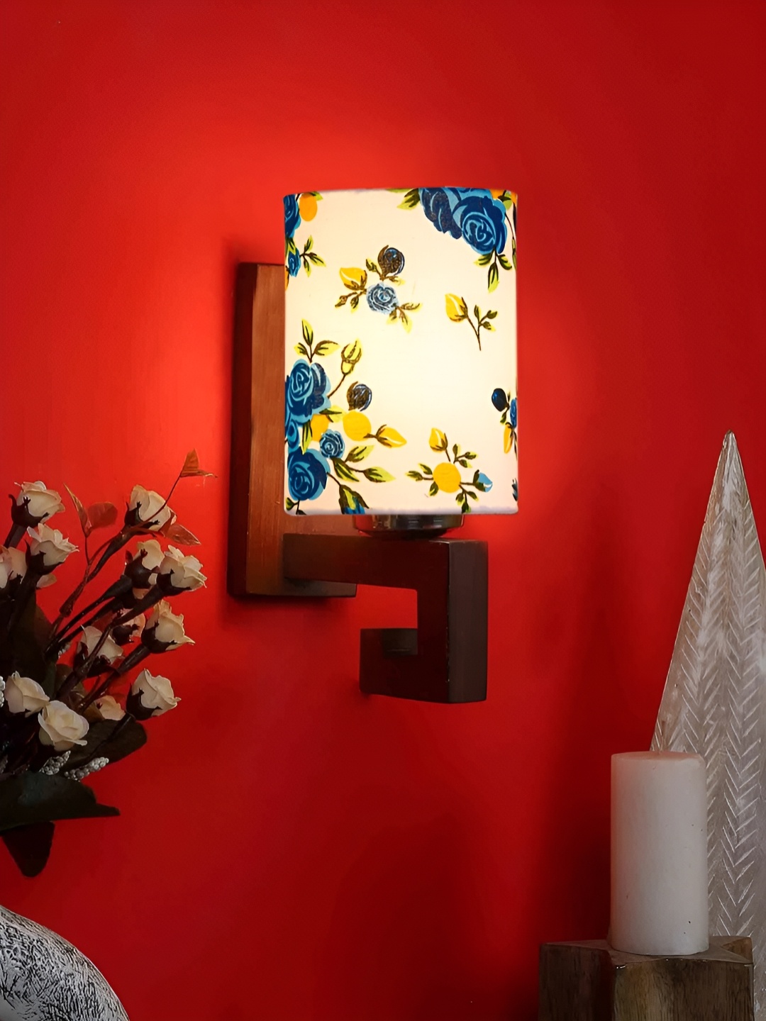 

Devansh White & Blue Printed Wood Floral Cylinder Shaped Wall Lamp