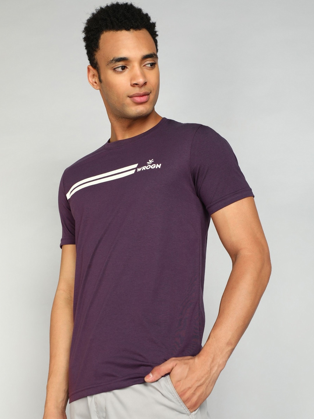 

WROGN Men Striped Round Neck Cotton T-shirt, Purple