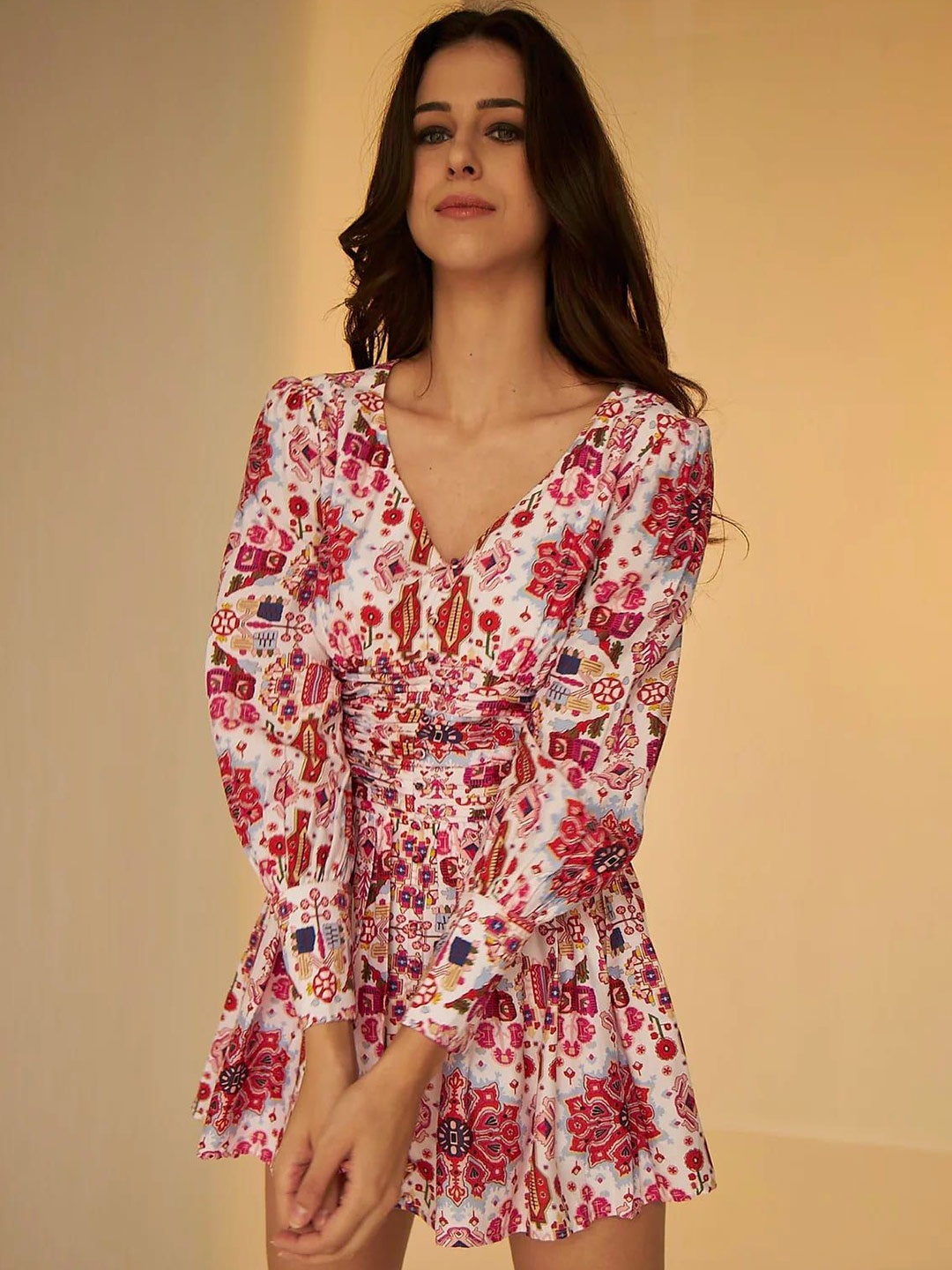 

BETRUE Ethnic Motifs Printed V-neck Cuffed Sleeves Fit & Flare Mini Dress, White