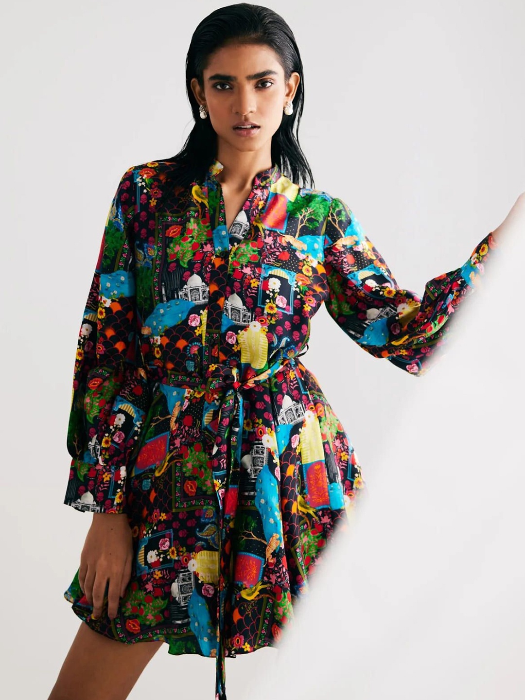 

BETRUE Women Floral Print Fit & Flare Dress, Black