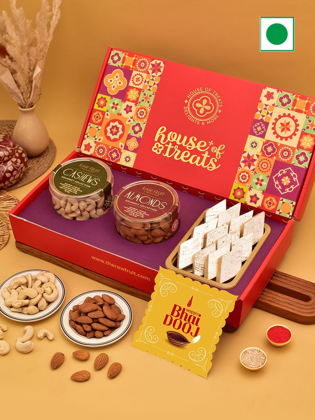 

RawFruit Bhai Dooj Assorted Gifts Set, Red