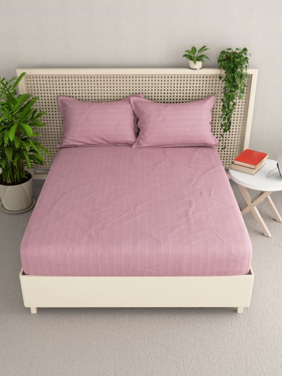 

BIANCA Hilton Rose Striped 100% Egyptian Cotton 210 TC King Bedsheet Set 2.74 m X 2.74 m