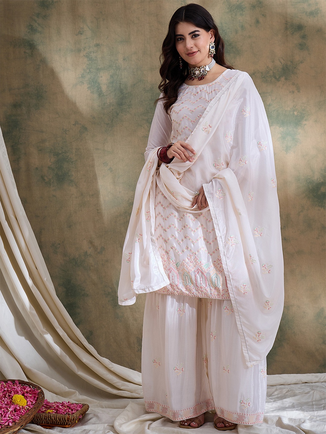 

Miss Ethnik Ethnic Motifs Embroidered Thread Work Straight Kurta With Palazzos & Dupatta, White