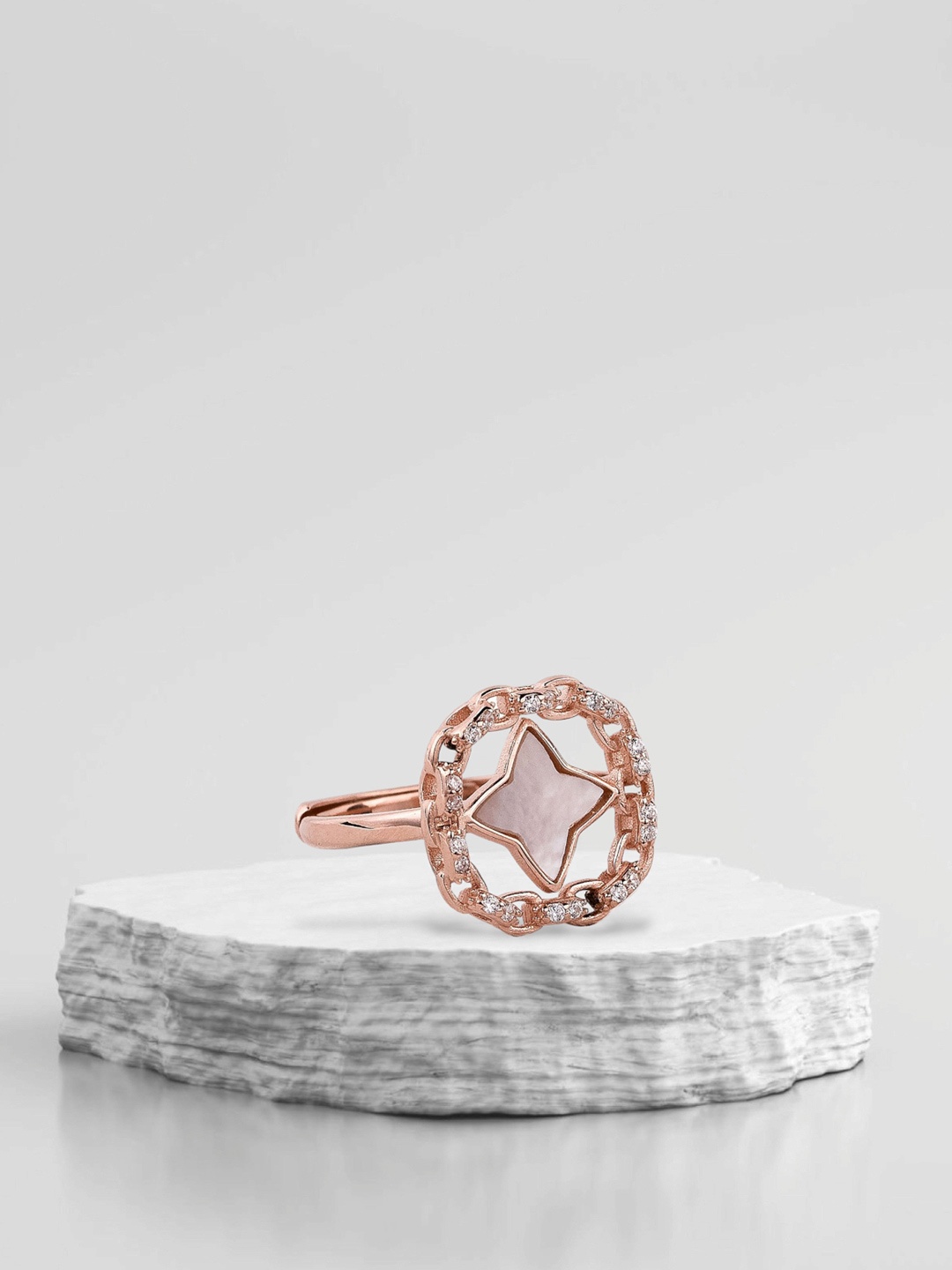 

De Flossy Silver Women 925 Sterling Silver Rose Gold Plated CZ-Studded Cocktail Ring